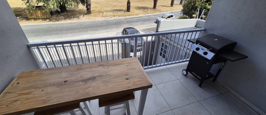  Bedroom Property for Sale in Table View Western Cape